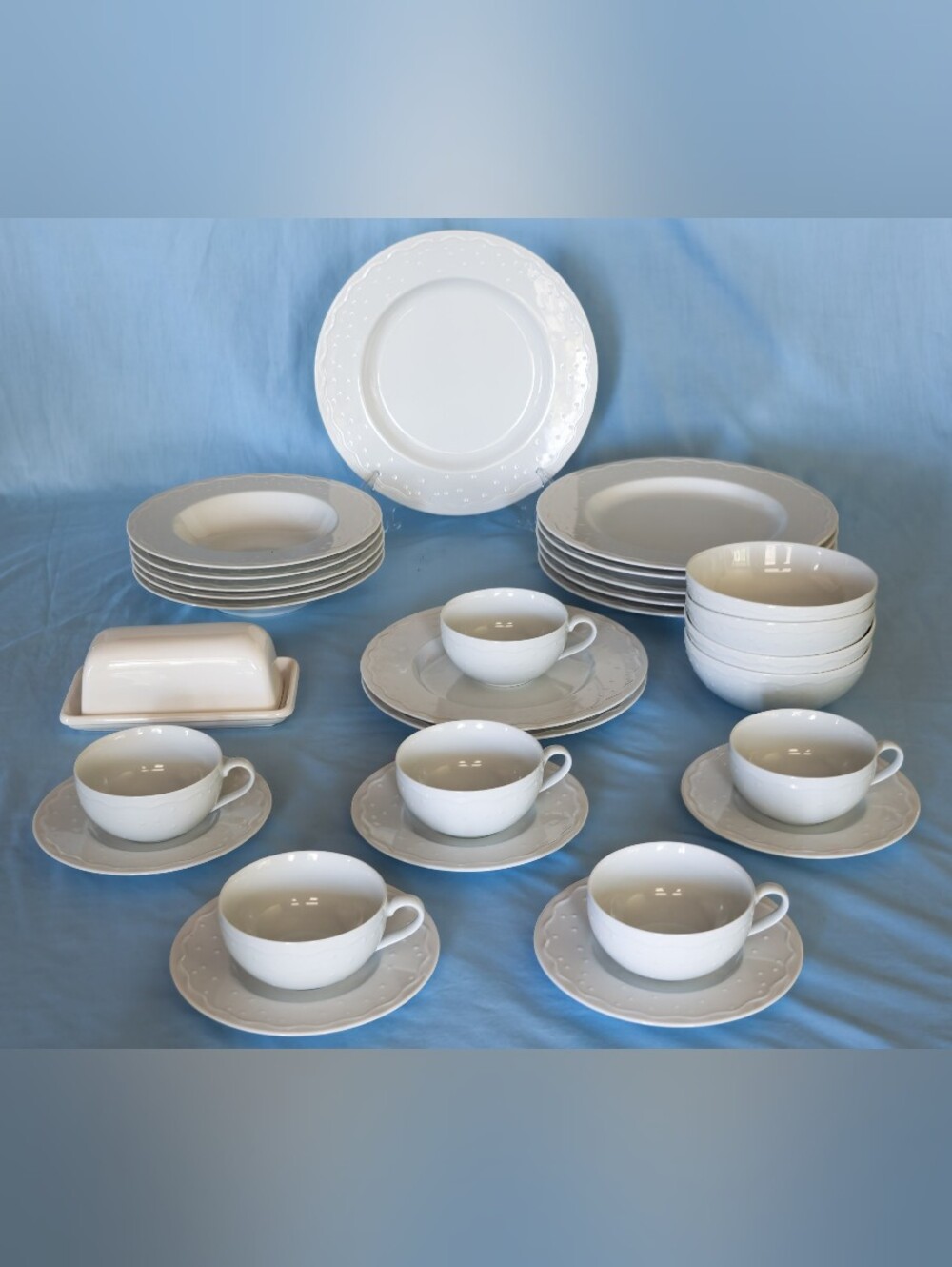 Beautiful Crate and Barrel Water Music Dinnerware Set. By Katleen Wills. Japan